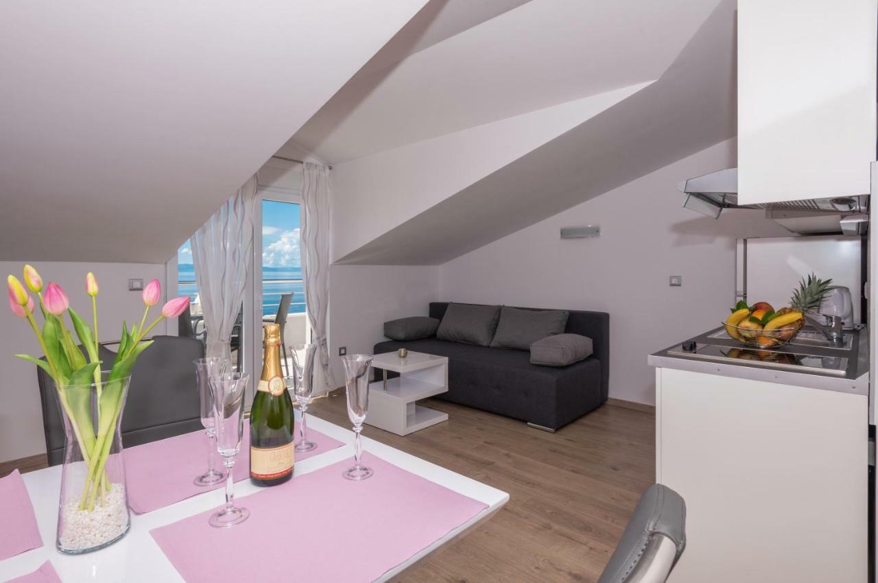 Apartmani Vujcic Makarska Zewnętrze zdjęcie